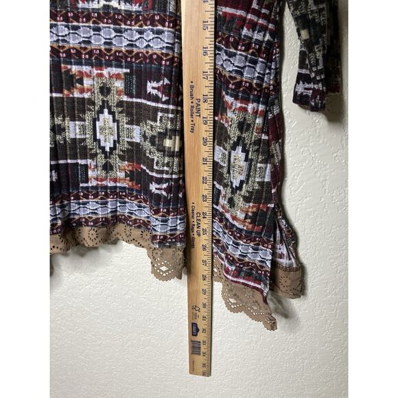 Signature Studio Knit Top Aztec 3/4 Sleeve Ribbed Asymmetrical Lace Trim XL - Picture 8 of 10